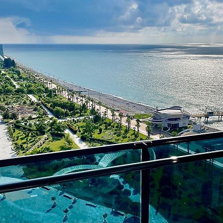 Sea View Apartments Orbi Beach Tower Батумі Екстер'єр фото