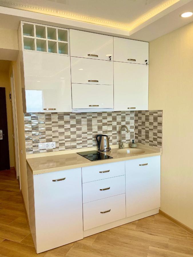Sea View Apartments Orbi Beach Tower Батумі Екстер'єр фото