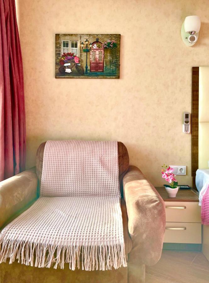 Sea View Apartments Orbi Beach Tower Батумі Екстер'єр фото